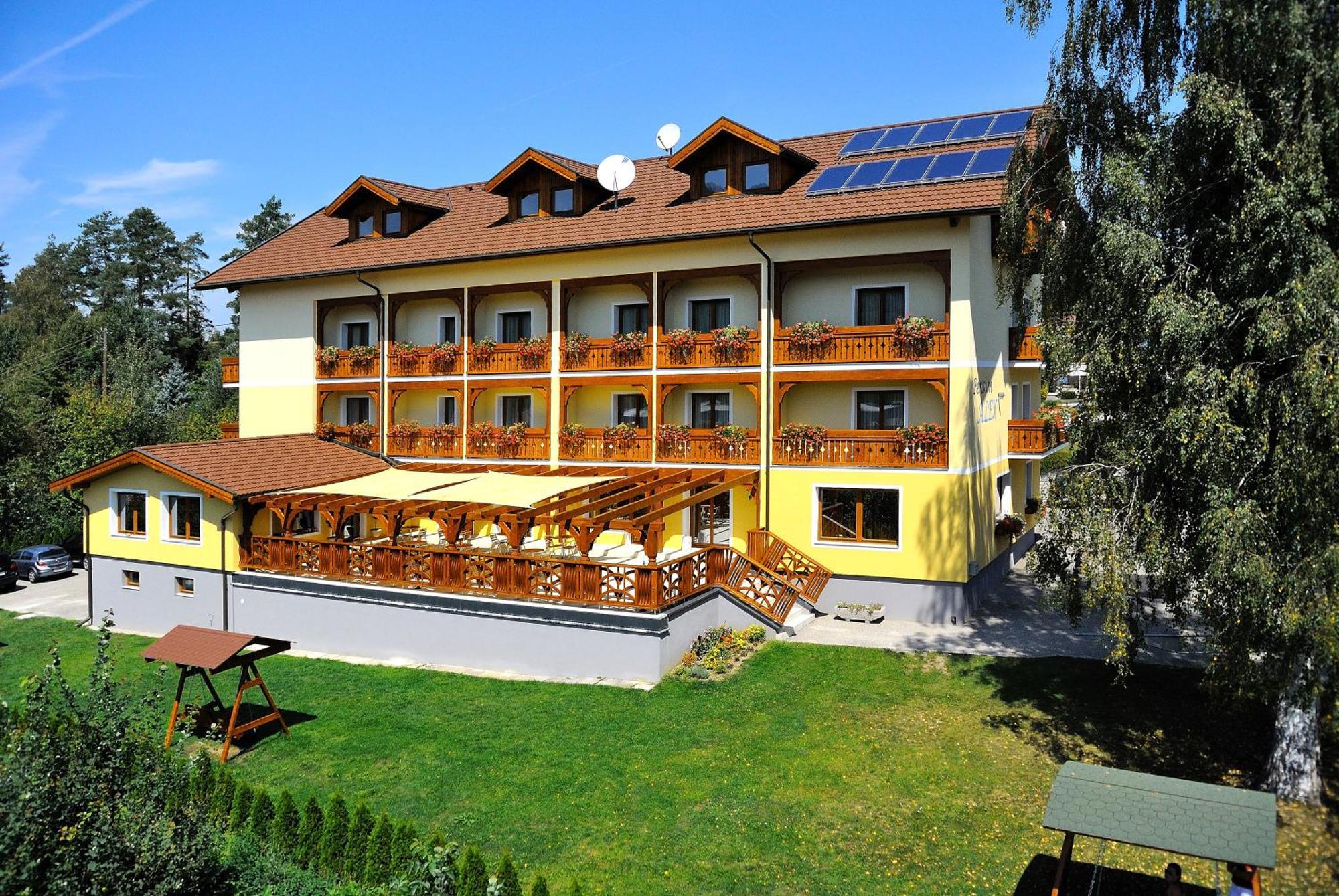 Hotel Alex Sankt Kanzian am Klopeiner See Exterior foto
